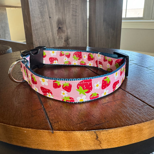 Strawberry Collar