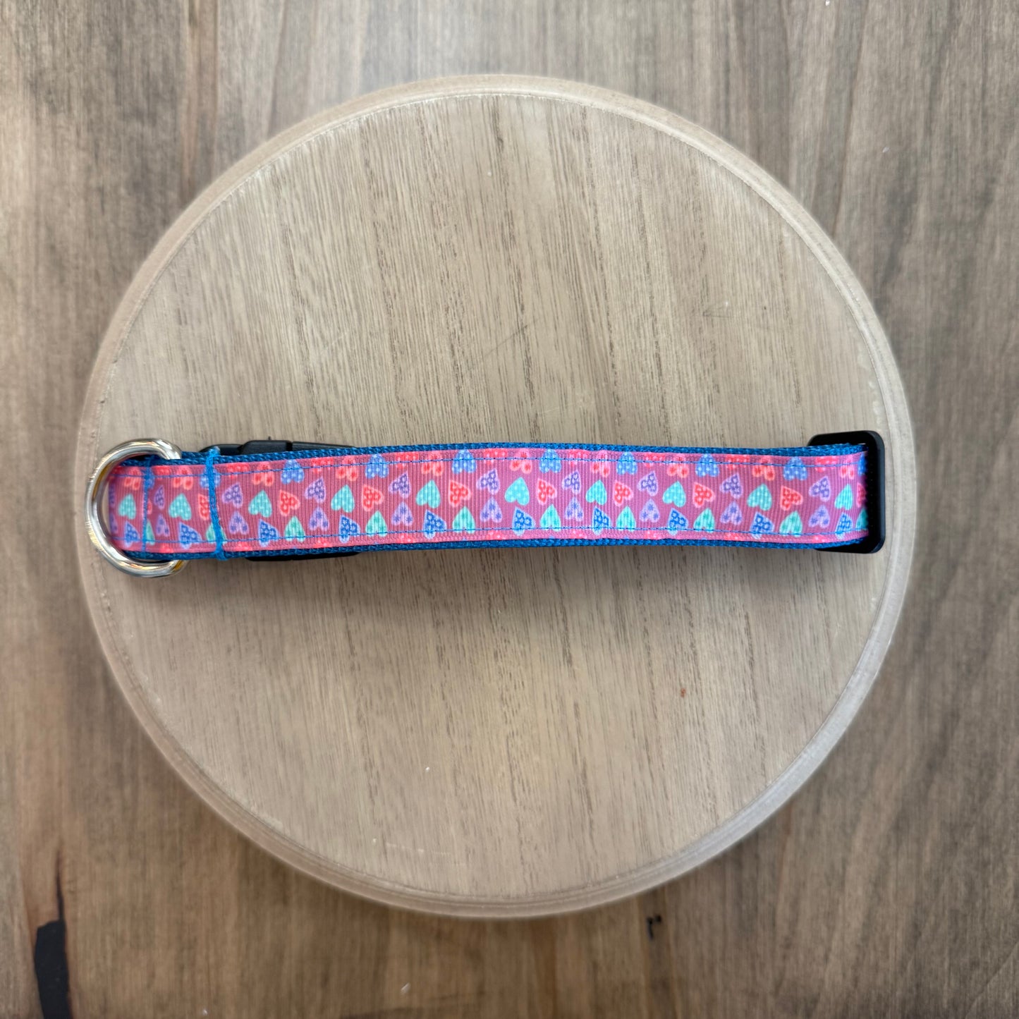 Many Mini Hearts Collar