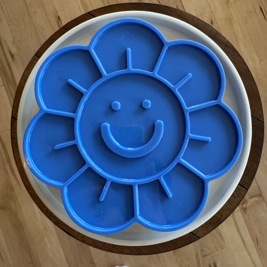 Decker's Happy Daisy